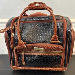VTG 90s Samantha Brown
Crocodile
Luggage Bag
